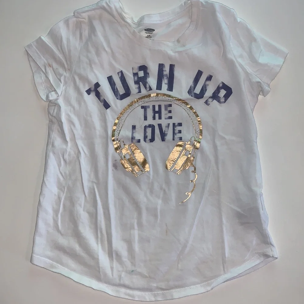 Lot of 4 Old Navy T Shirts